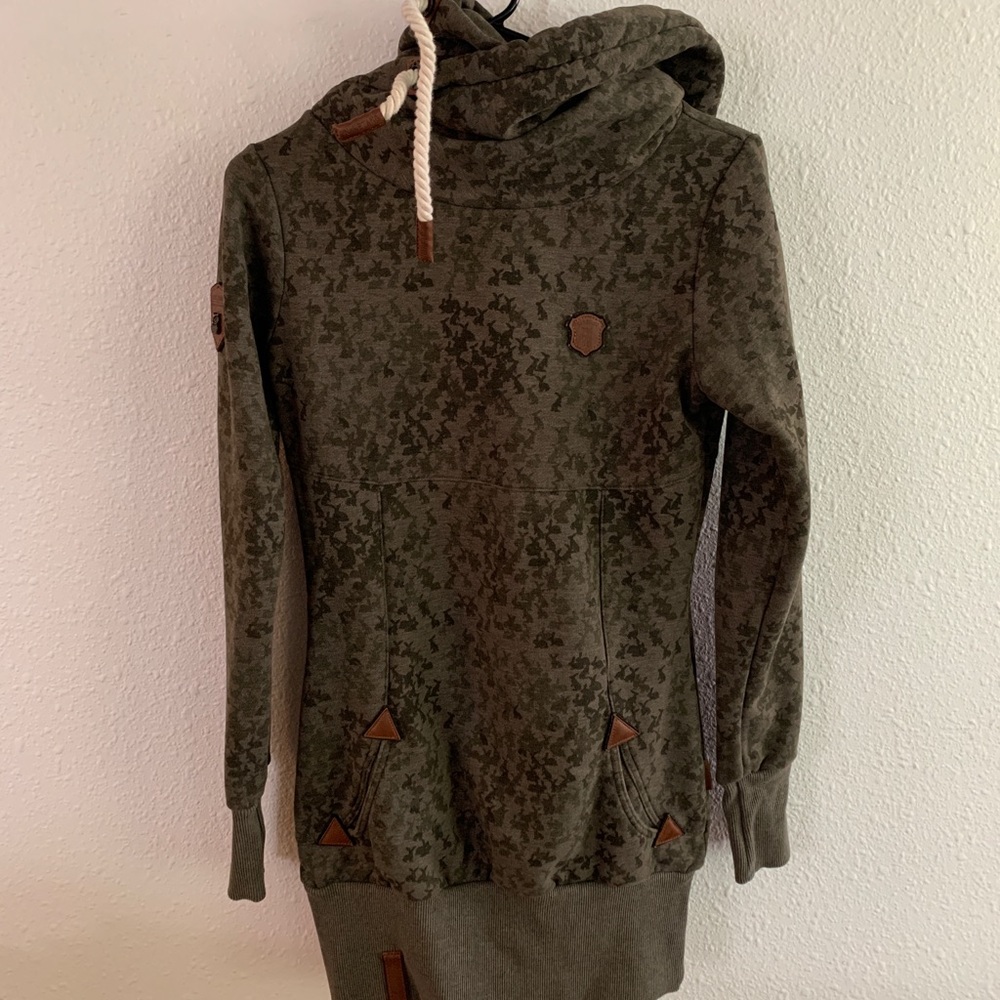 NAKETANO // Tunic Cowl Beck Hoodie